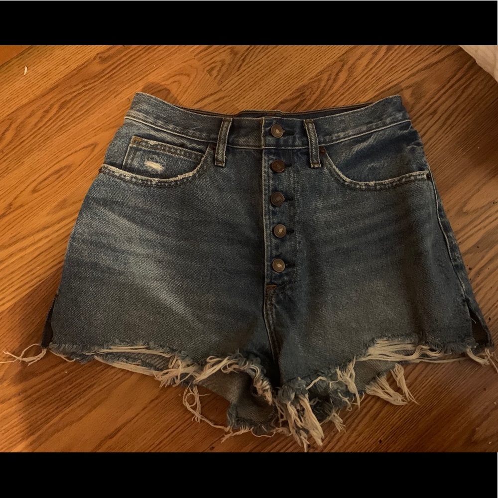 Abercrombie natural ruse shorts